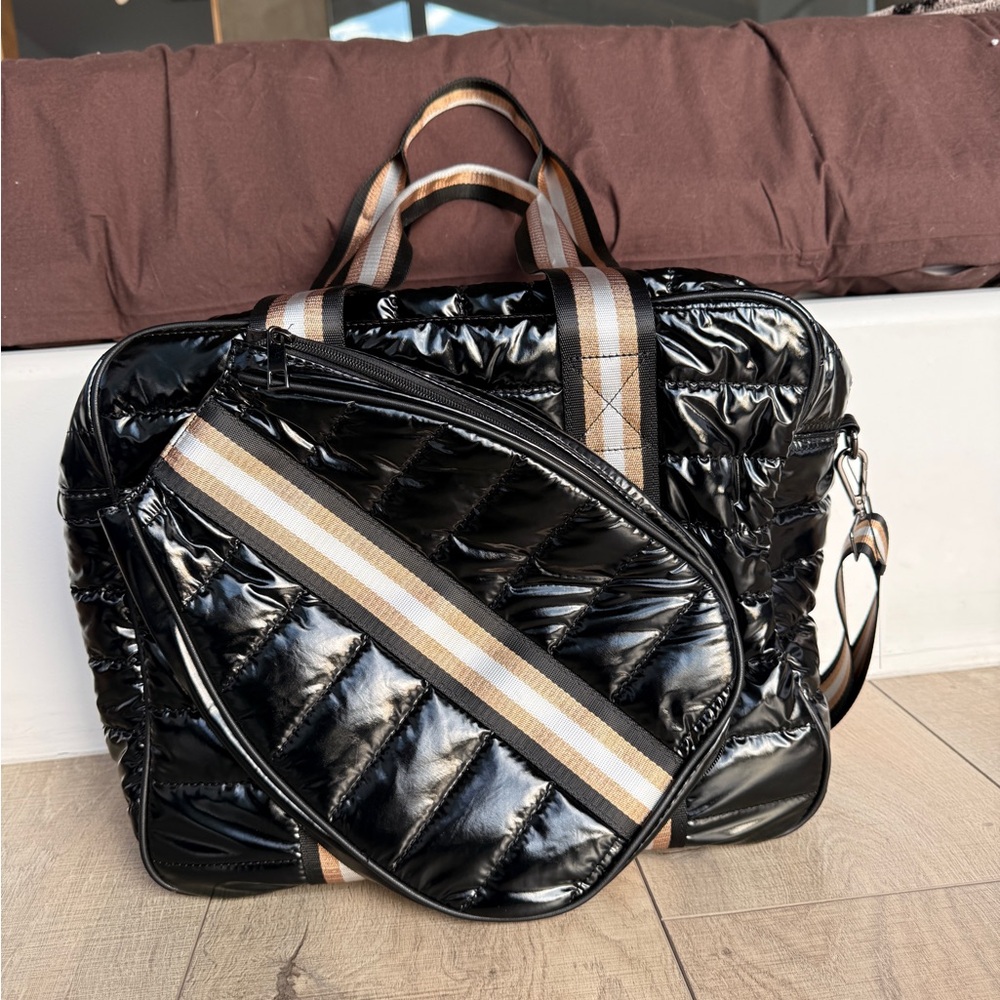 Stylish Black Quilted Women's Pockleball Bag - Picture 3 of 12